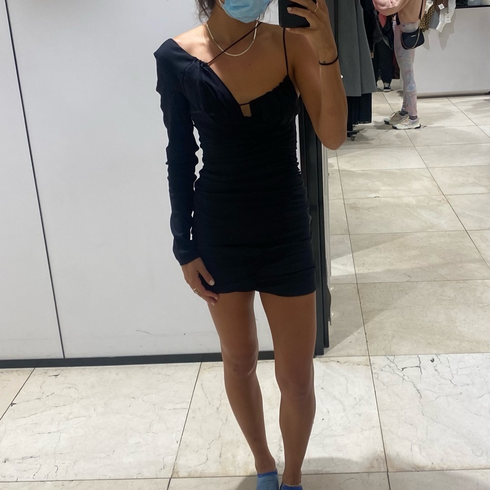 One sleeve draped mini dress